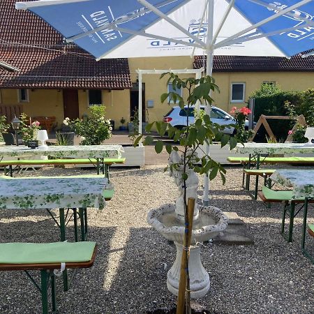 אאלן Gasthaus Zur Rose מראה חיצוני תמונה